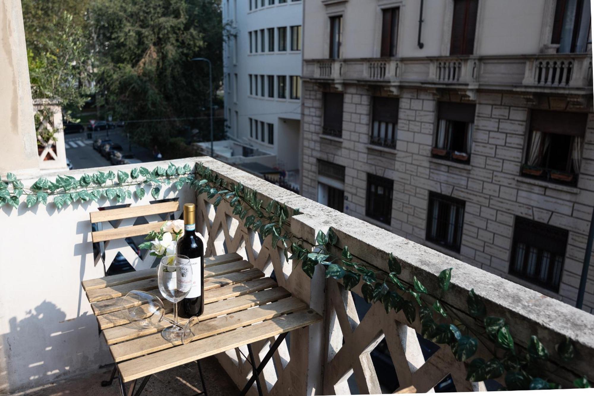 Navigli-Duomo - Prestige Apartment Netflix-Wifi Милано Екстериор снимка